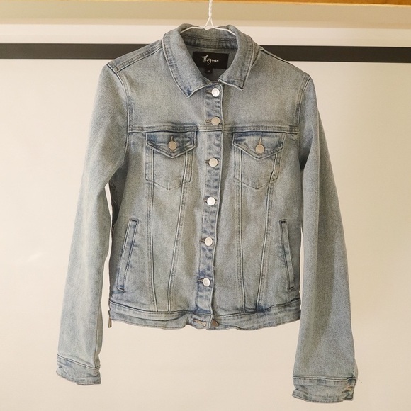 THYME Light  blue washed denim jean jacket - Picture 1 of 6